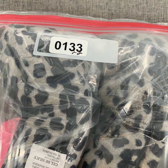 (2) New Pairs of Isaac Mizrahi‎ New York Cozy Soft Slippers Leopard Medium Black - Picture 12 of 12